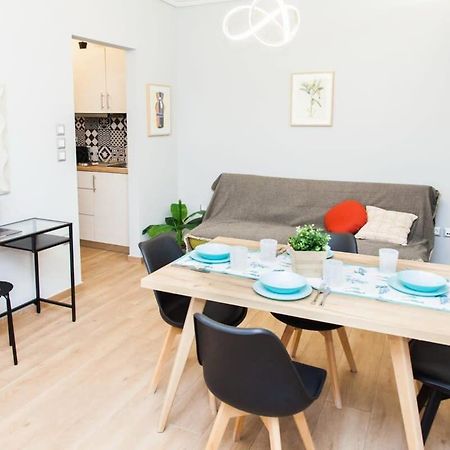 Contemporary And Chic Apartment In Central Atena Exterior foto