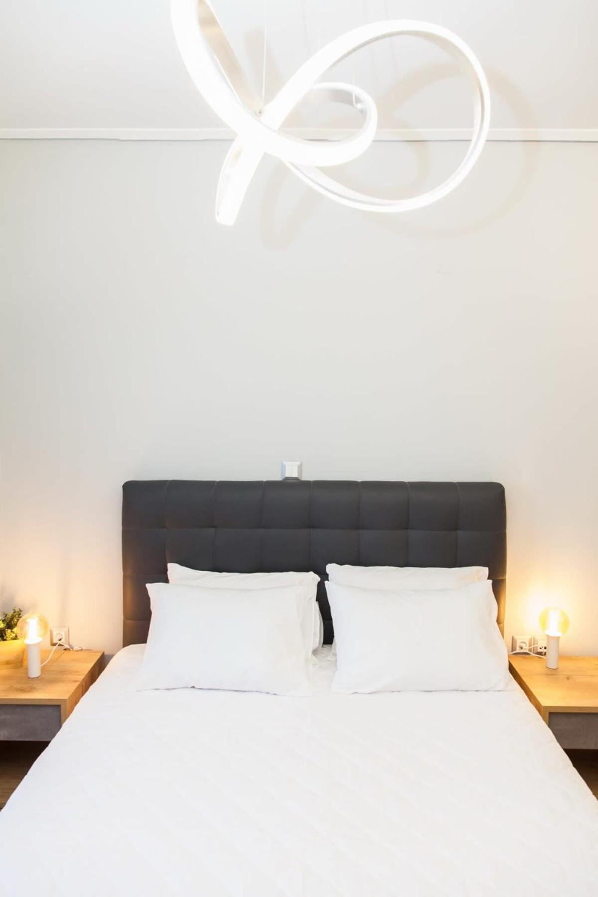 Contemporary And Chic Apartment In Central Atena Exterior foto
